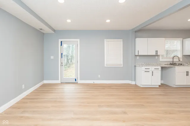 $300,000 | 940 West 34th Street, Indianapolis, IN 46208