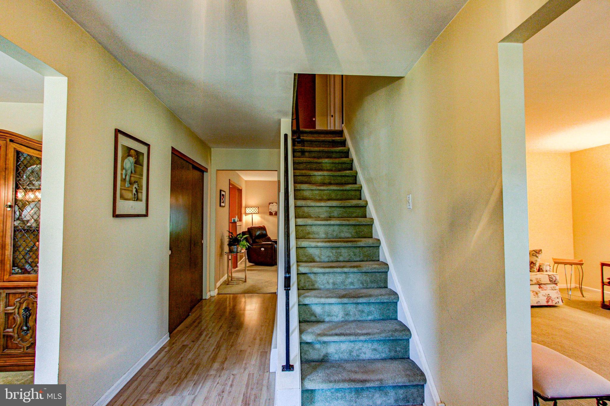 63 Deerpath Road Chalfont, PA 18914 - Photo 3 of 31 Gallery Image 3