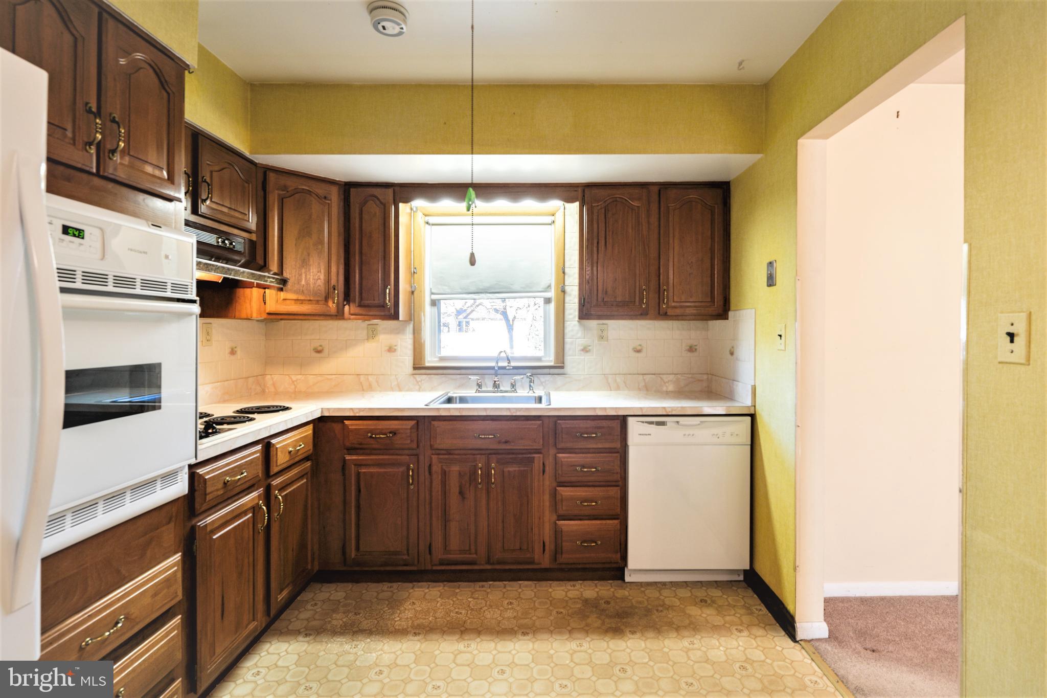 8207 Fort Foote Road Fort Washington, MD 20744 - Photo 9 of 35 Gallery Image 9