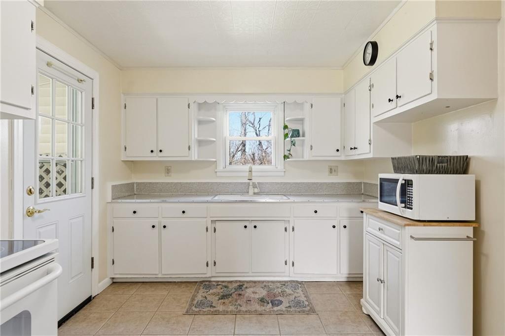 345 Aley Hill Road Beaver Falls, PA 15010 - Photo 16 of 45