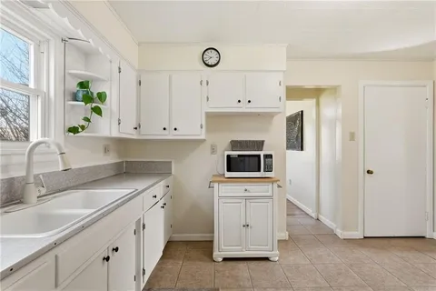 $190,000 | 345 Aley Hill Road, Beaver Falls, PA 15010
