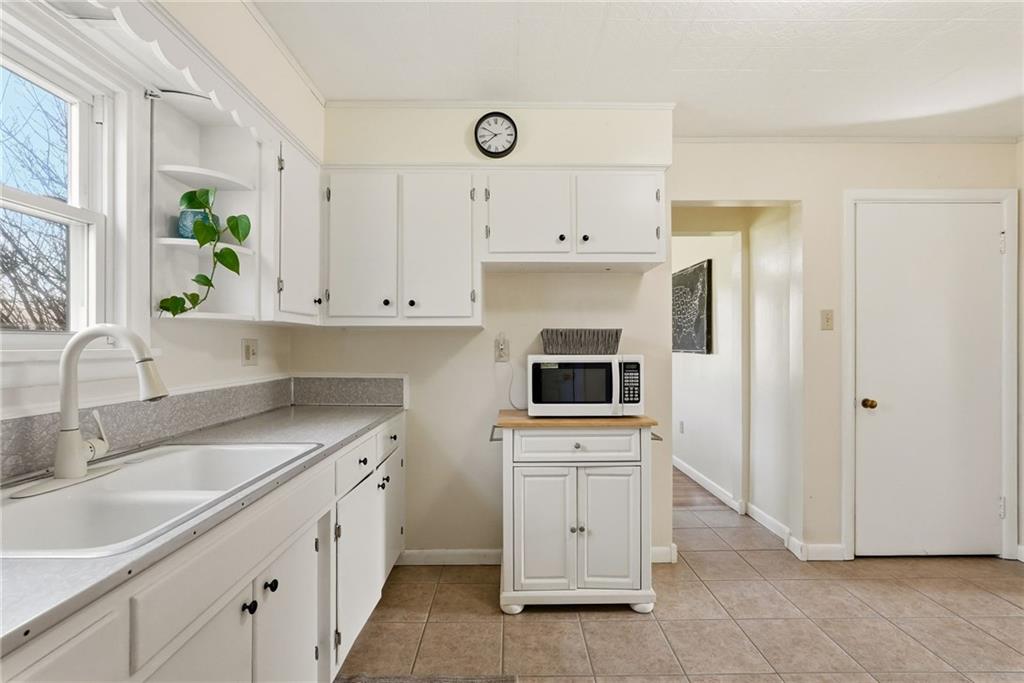 345 Aley Hill Road Beaver Falls, PA 15010 - Photo 17 of 45