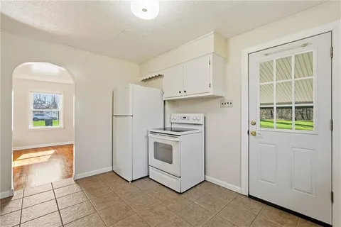 $190,000 | 345 Aley Hill Road, Beaver Falls, PA 15010