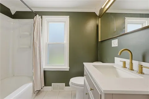 $190,000 | 345 Aley Hill Road, Beaver Falls, PA 15010