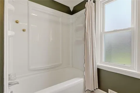 $190,000 | 345 Aley Hill Road, Beaver Falls, PA 15010