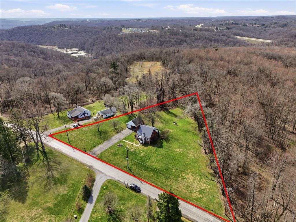 345 Aley Hill Road Beaver Falls, PA 15010 - Photo 4 of 45