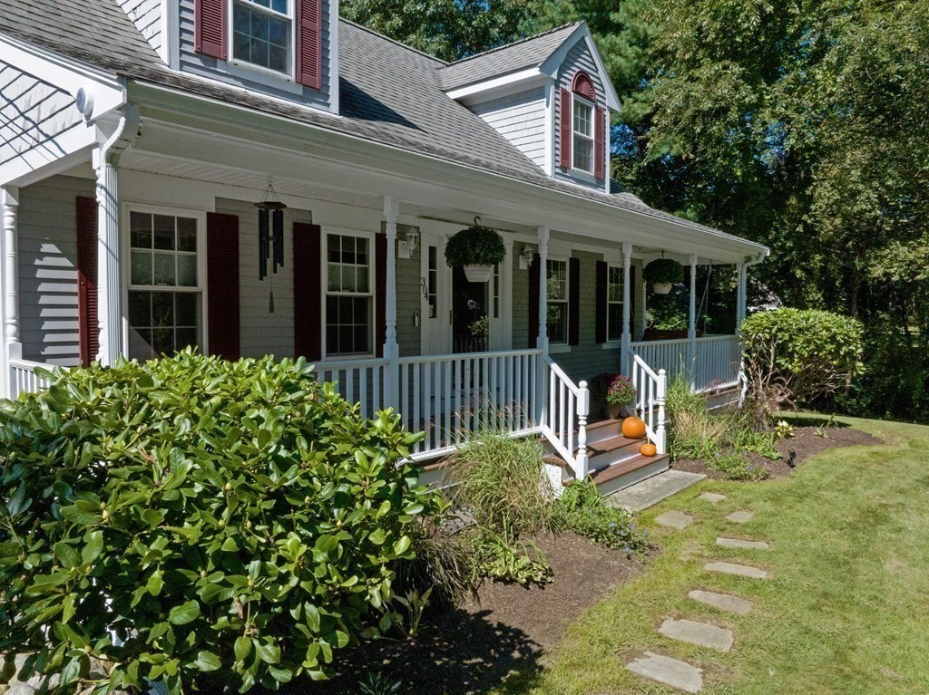 304 Mill Road Fairhaven, MA 02719 - Photo 3 of 35 front view of a house with a small yard