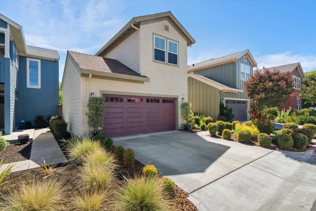 $959,000 | 124 Grayson Way, Healdsburg, CA 95448