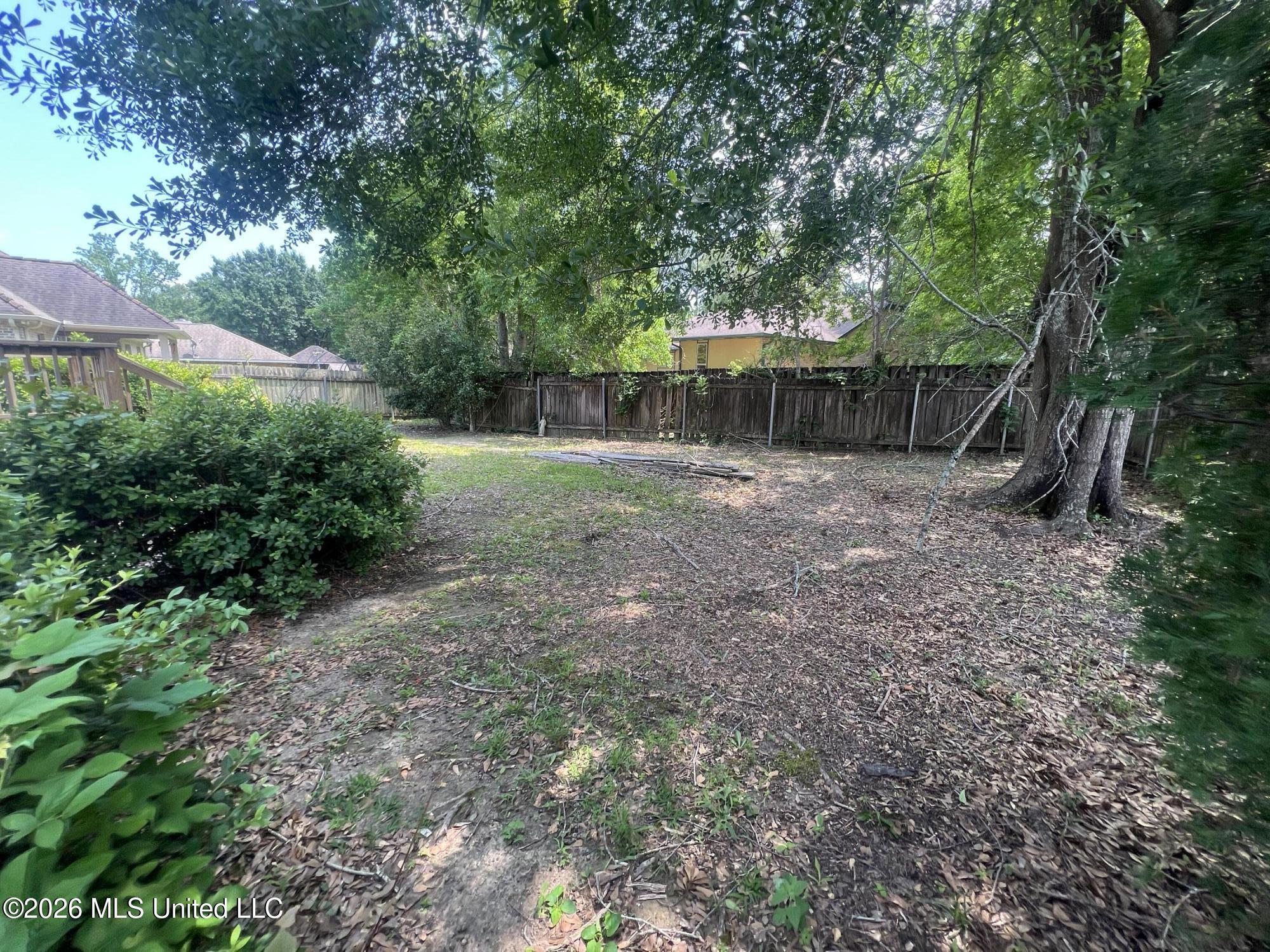 7941 Hilo Way Diamondhead, MS 39525 - Photo 3 of 27 IMG_2898