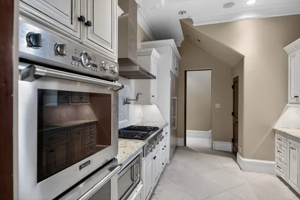 $4,500,000 | 11117 Beinhorn Road, Houston, TX 77024