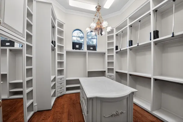 $4,500,000 | 11117 Beinhorn Road, Houston, TX 77024