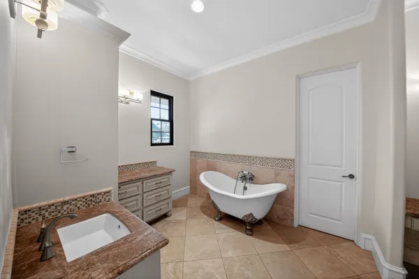 $4,500,000 | 11117 Beinhorn Road, Houston, TX 77024