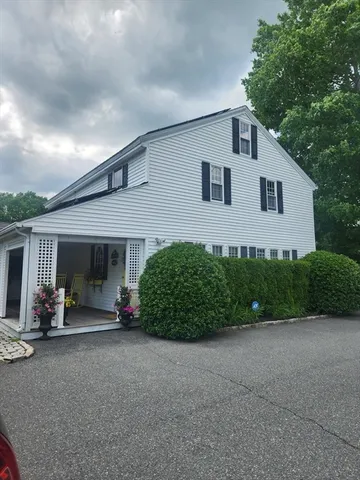 $3,000 | 92 Main Street, Unit 1, Hopkinton, MA 01748