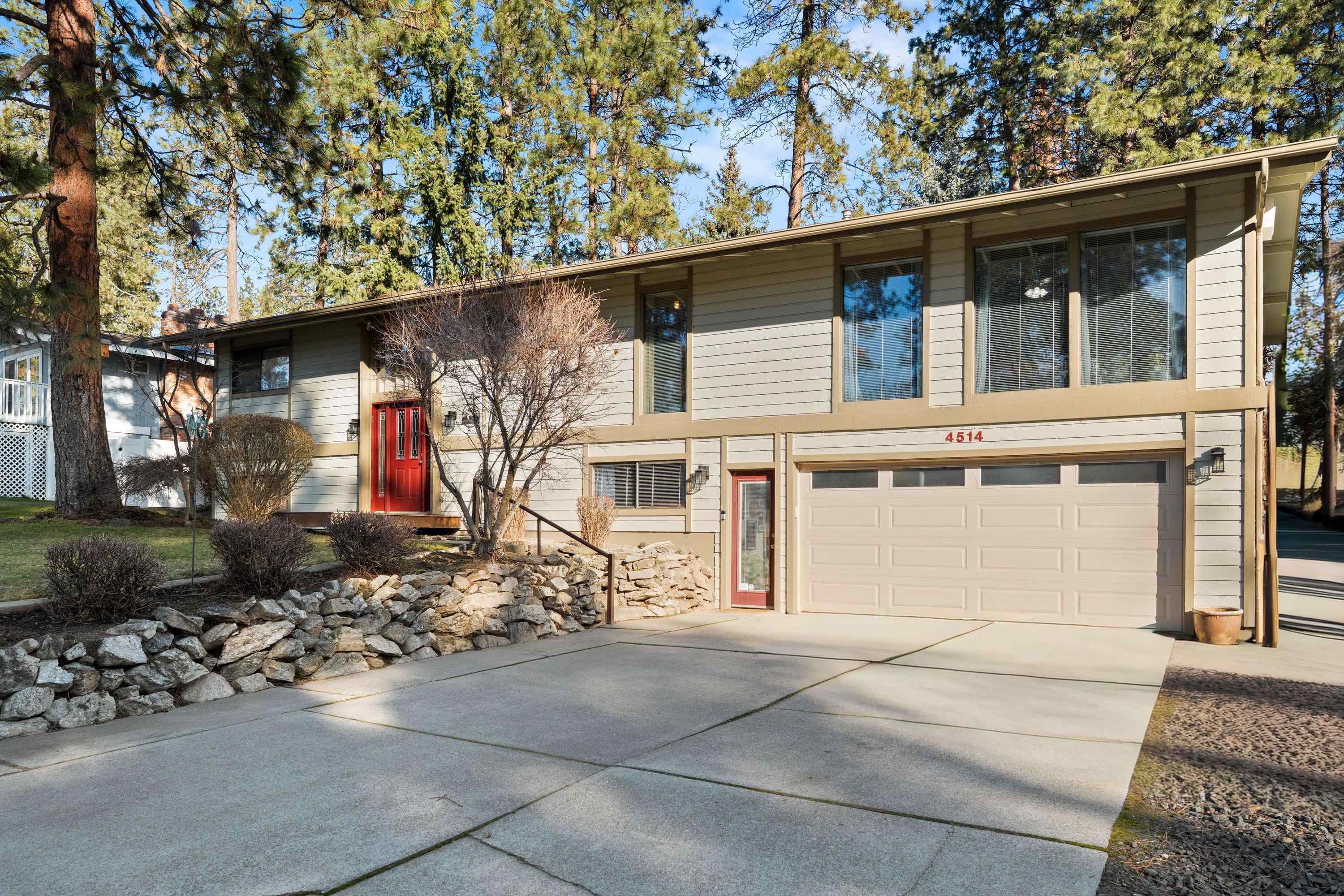 4514 North Ella Road Spokane Valley, WA 99212 - Photo 3 of 50