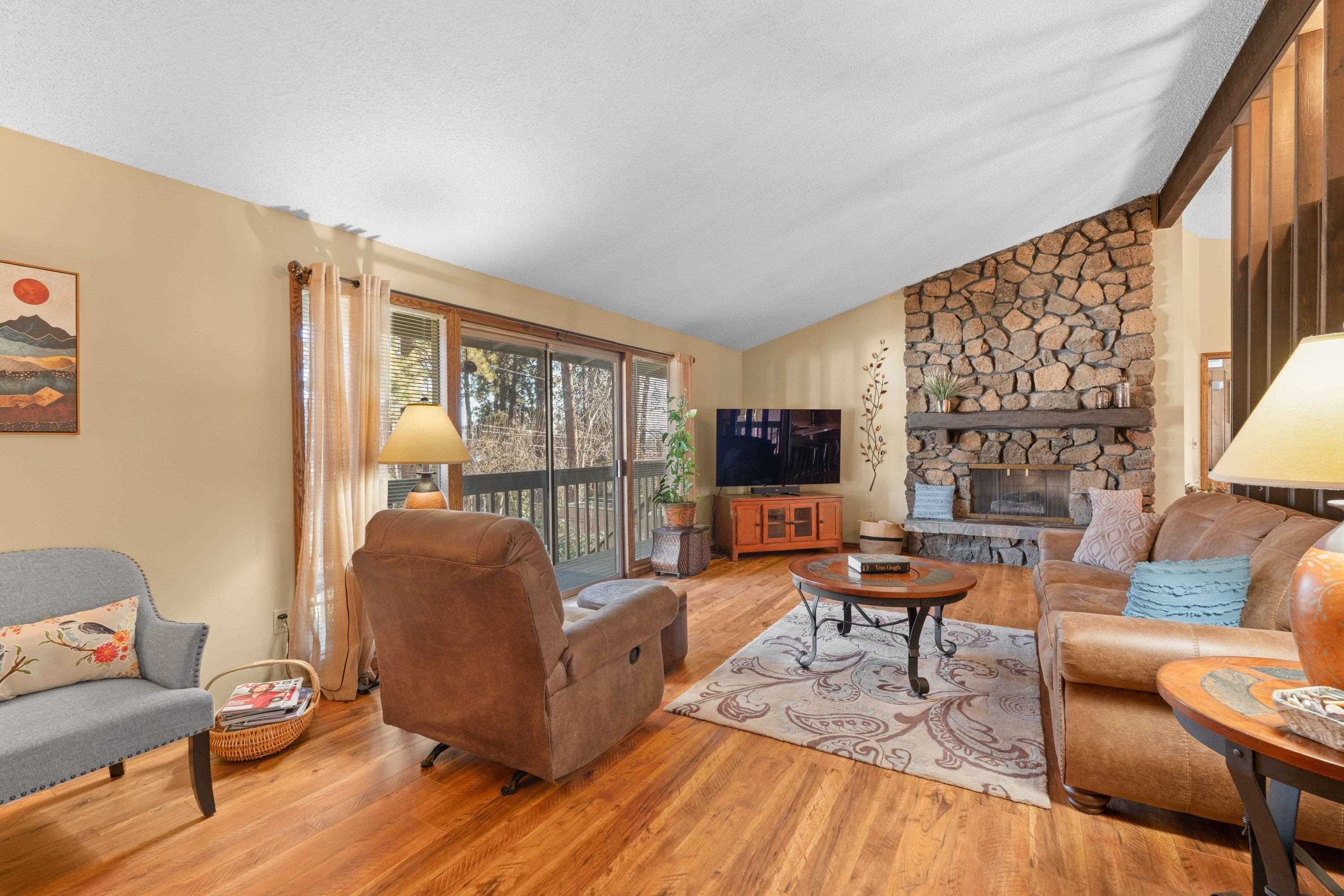 4514 North Ella Road Spokane Valley, WA 99212 - Photo 5 of 50