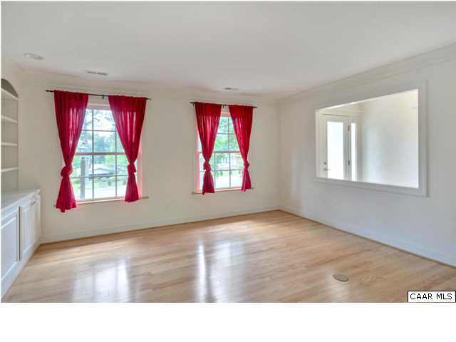 195 North Bennington Road Charlottesville, VA 22901 - Photo 5 of 19 a room with windows