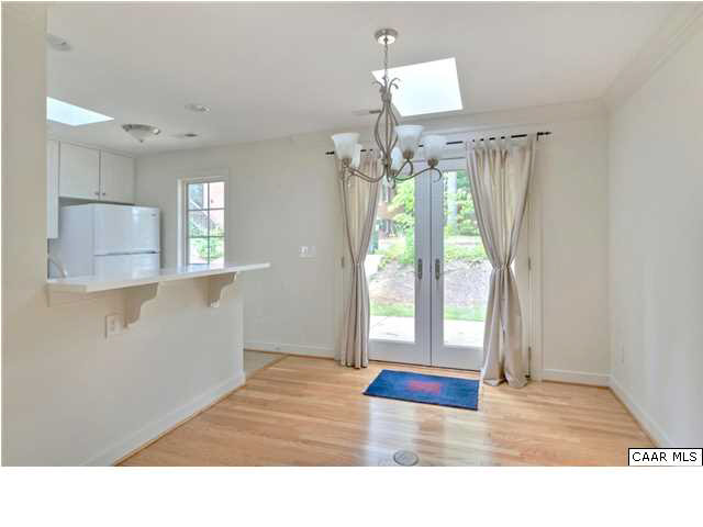 195 North Bennington Road Charlottesville, VA 22901 - Photo 7 of 19