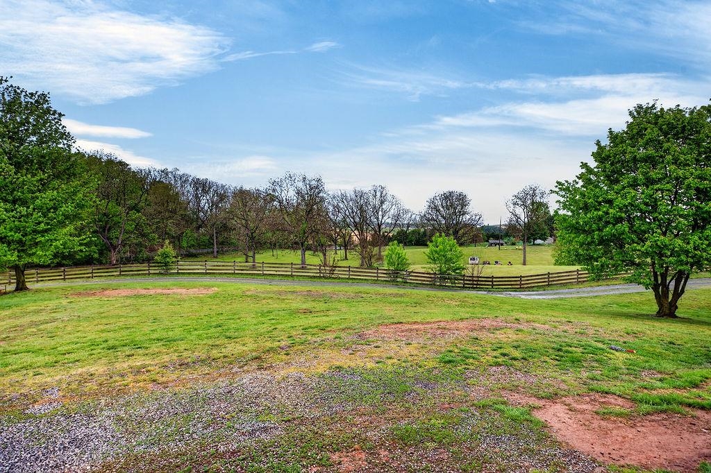 70 Middle Lane Road Grottoes, VA 24441 - Photo 7 of 28