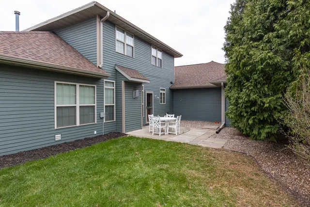 $419,999 | 141 Cavil Way, De Pere, WI 54115