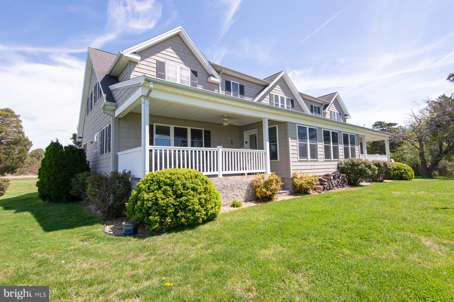 5704 Ross Neck Road Cambridge, MD 21613 - Photo 34 of 98 Charming home with inviting porch.