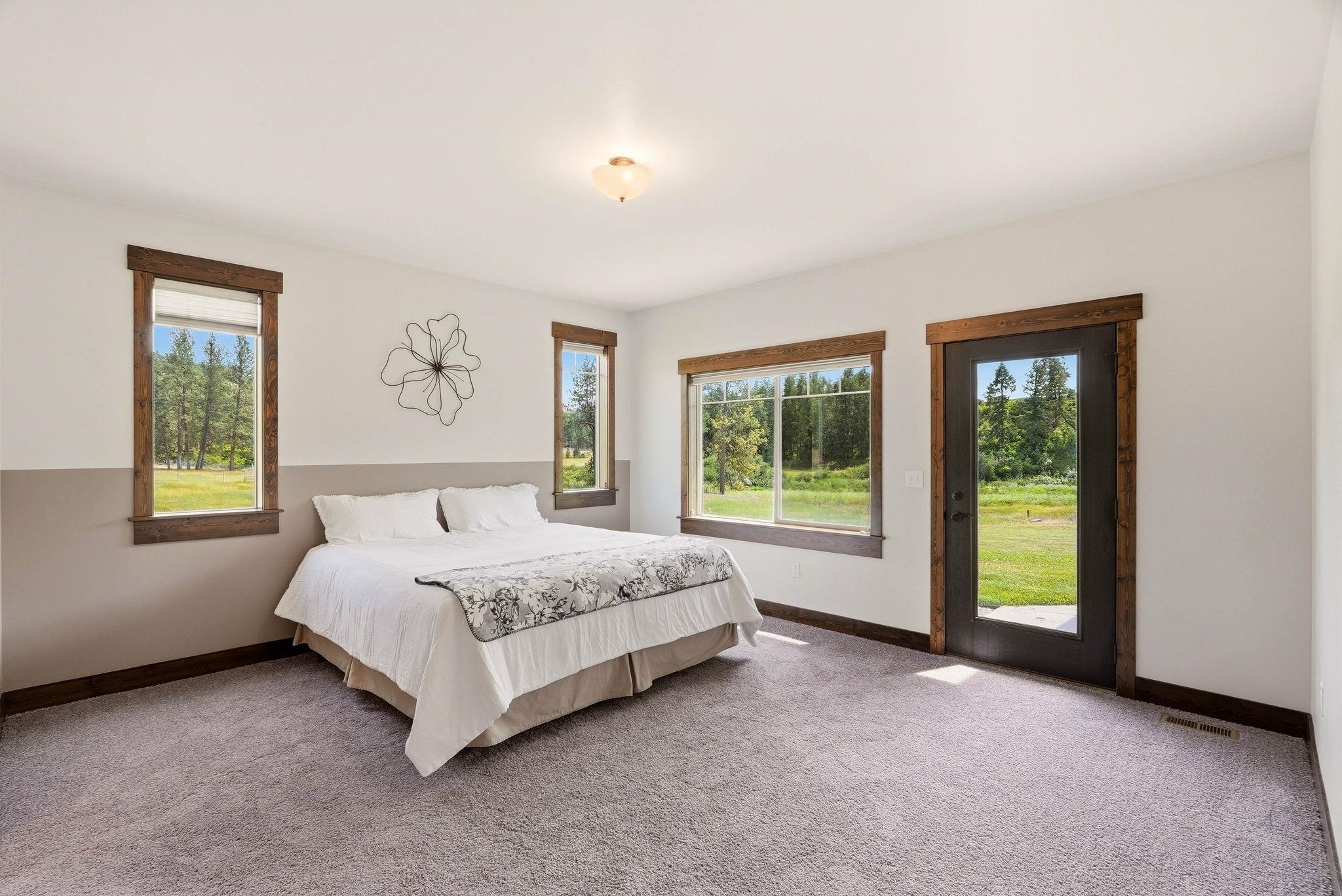 10638 South Hangman Valley Road Spokane, WA 99224 - Photo 20 of 49