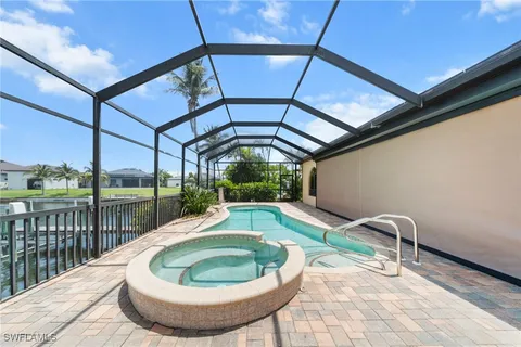 $990,999 | 4007 Surfside Boulevard, Cape Coral, FL 33914