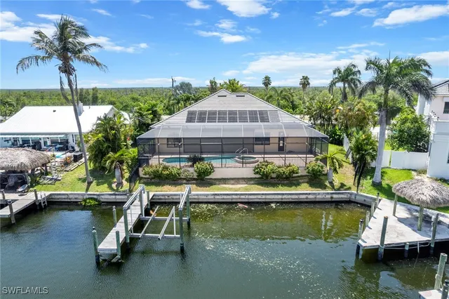 $975,000 | 4007 Surfside Boulevard, Cape Coral, FL 33914