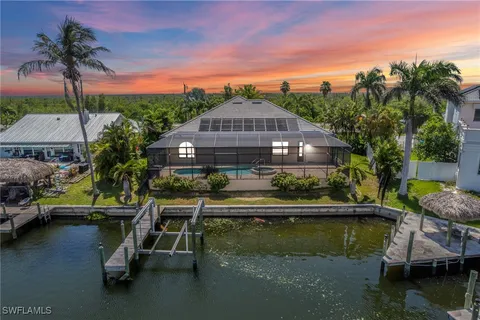 $990,999 | 4007 Surfside Boulevard, Cape Coral, FL 33914