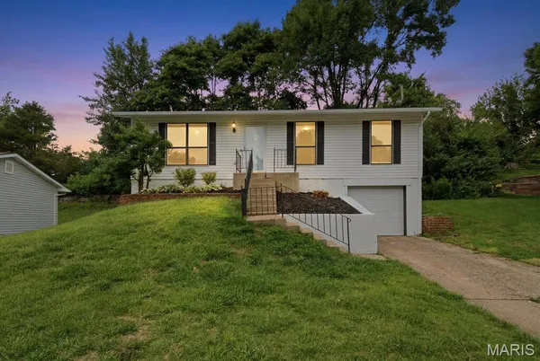 $239,900 | 10607 St Michaels Terrace Court, St. Ann, MO 63074