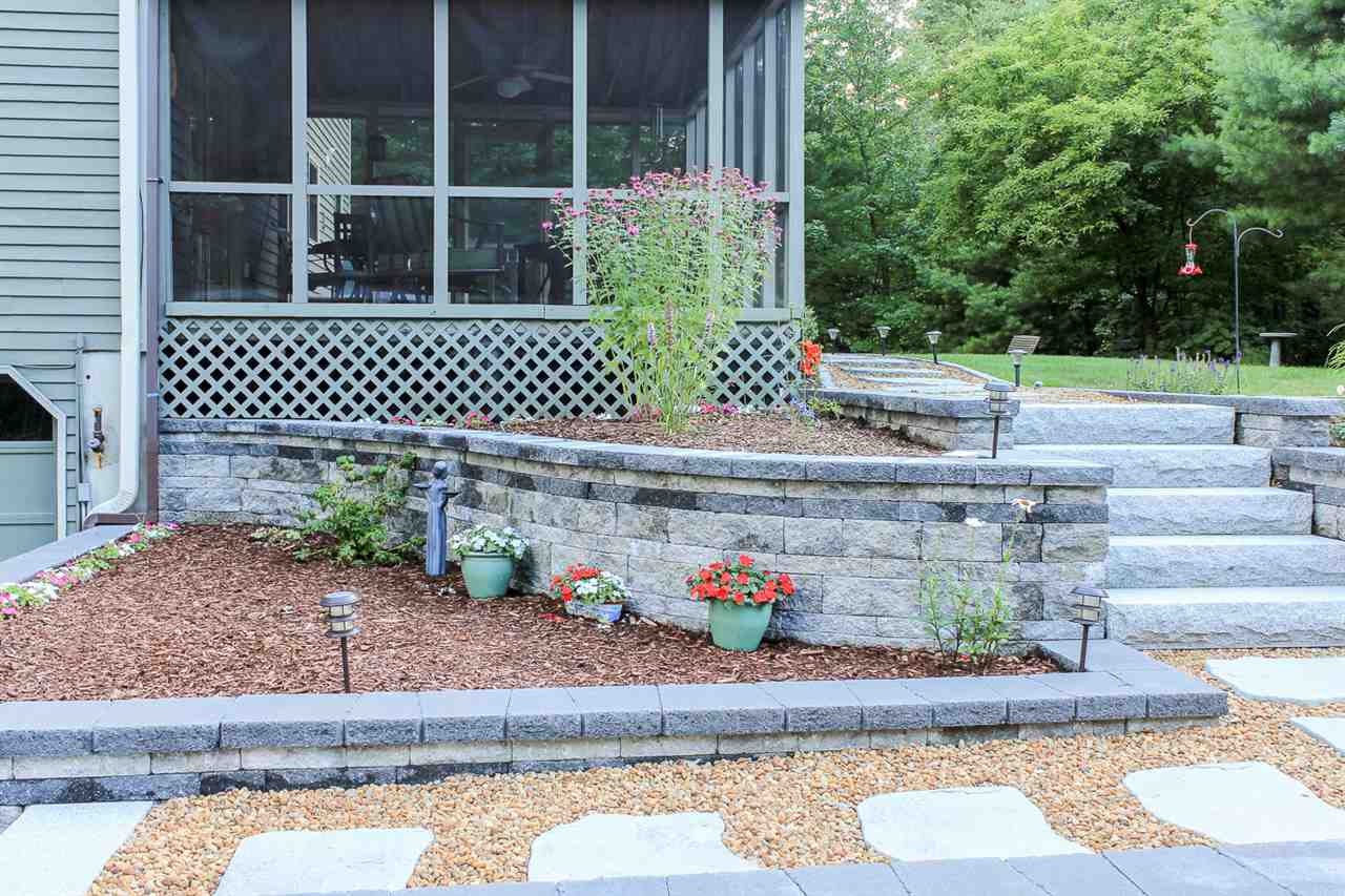 12 Daniel Road Derry, NH 03038 - Photo 33 of 39 Gallery Image 33
