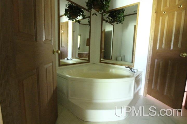 3465 County 426 24th Road Cornell, MI 49818 - Photo 8 of 16 Gallery Image 8