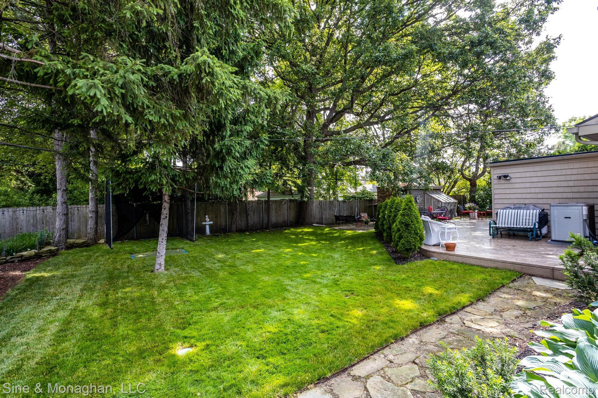 486 Shelbourne Road Grosse Pointe, MI 48236 - Photo 43 of 57 486 Shelbourne S051.jpg