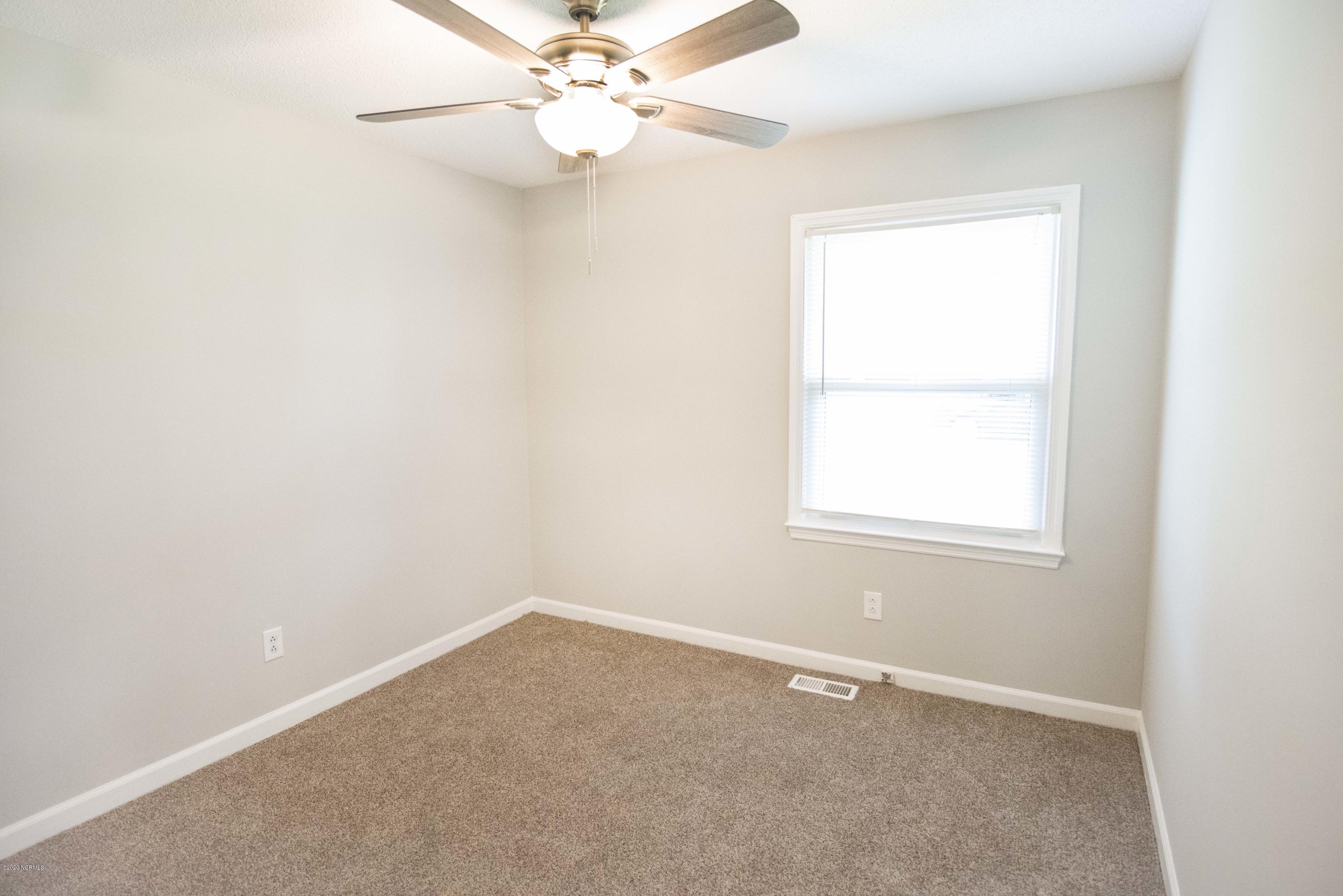 202 Timothy Road Jacksonville, NC 28546 - Photo 18 of 28 _DSC6863