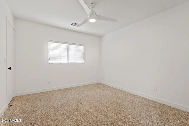 $2,195 | 1096 East Appaloosa Road, Gilbert, AZ 85296