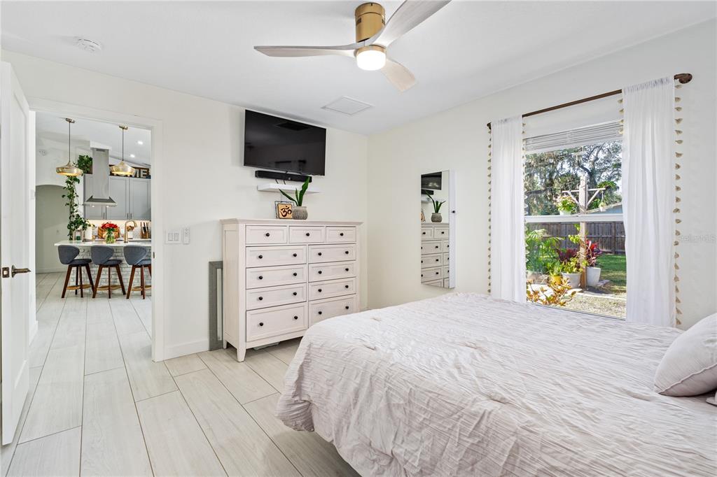 1872 Mango Tree Drive Edgewater, FL 32141 - Photo 15 of 33 Gallery Image 15