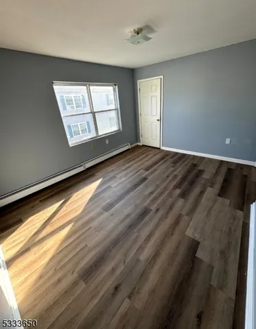 a view of empty room with window