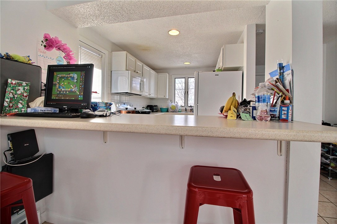 4 Beacon Street Westerly, RI 02891 - Photo 8 of 13 Gallery Image 8