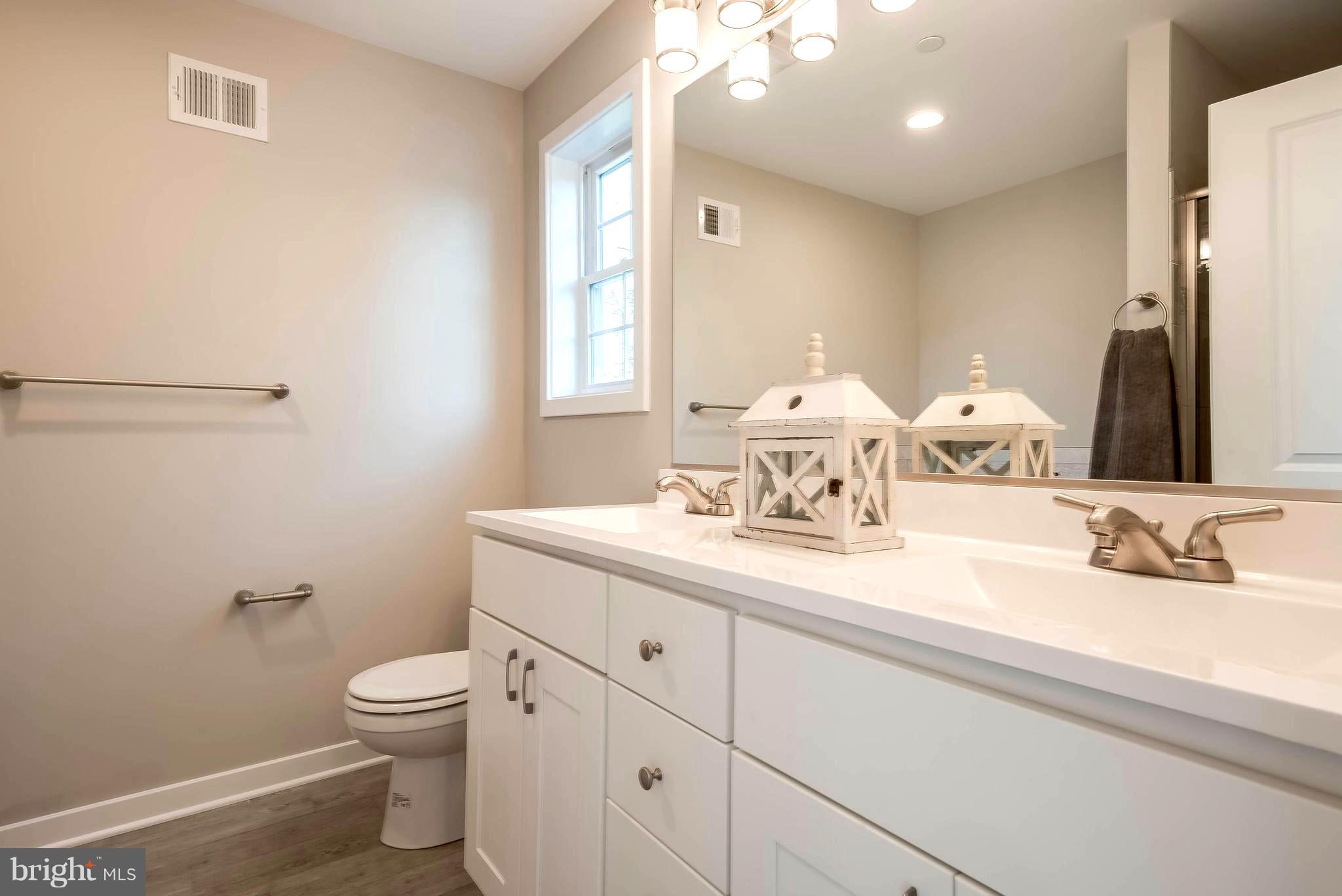 213 Meadow Road Pasadena, MD 21122 - Photo 16 of 30 En Suite Master Bath . Dual Vanity