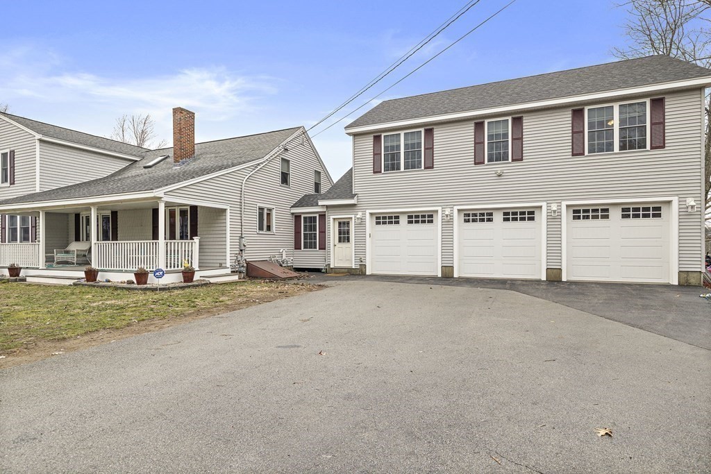19 South Martin Road Amesbury, MA 01913 - Photo 30 of 42 Gallery Image 30