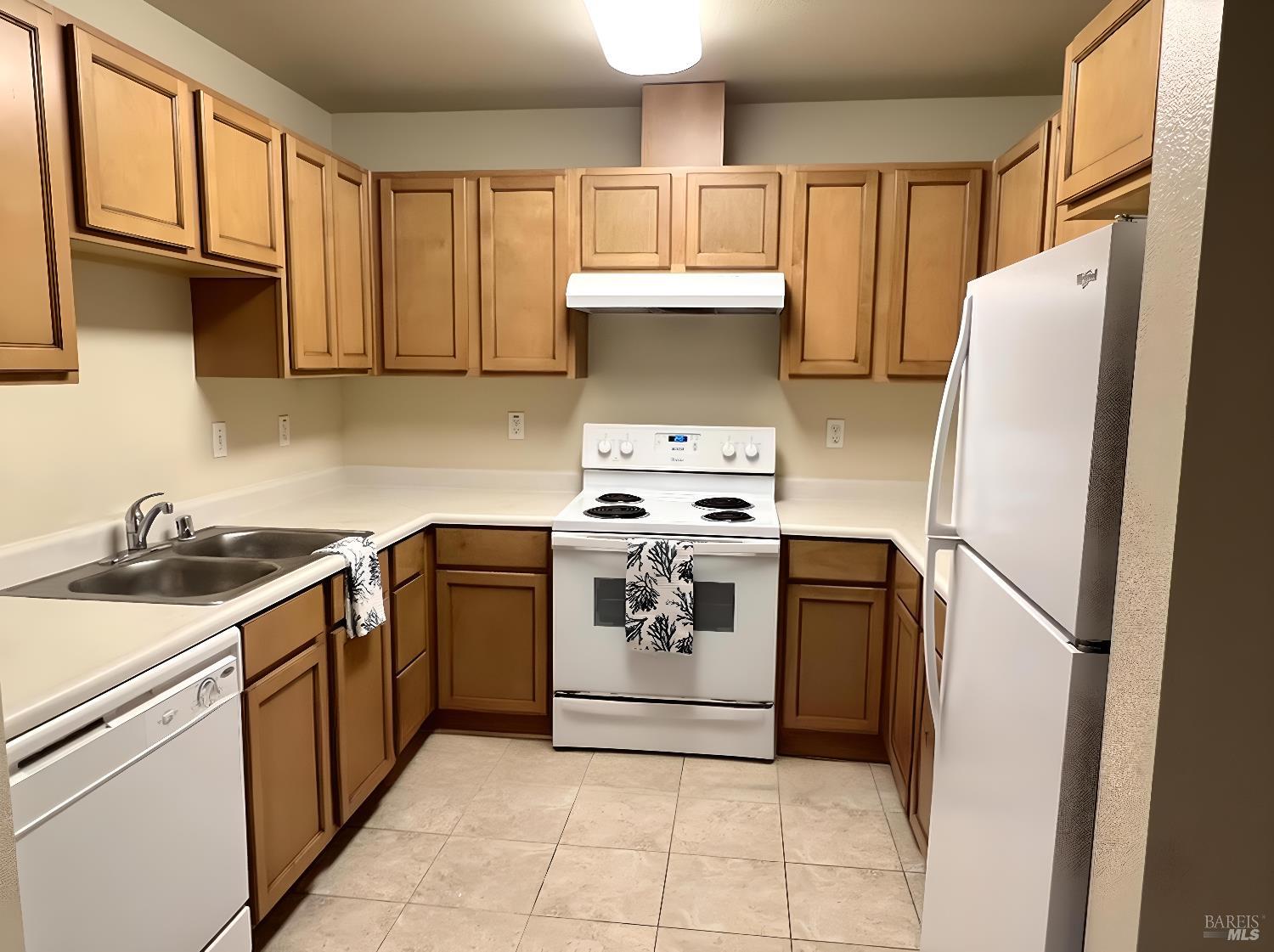 2476-2480 Avignon Circle Santa Rosa, CA 95403 - Photo 16 of 26