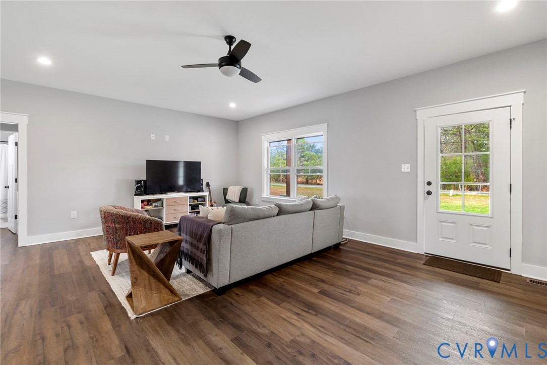 1688 Ragland Road Goochland, VA 23063 - Photo 6 of 25