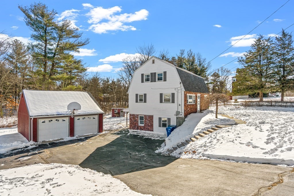 371 Trull Road Tewksbury, MA 01876 - Photo 2 of 41 Gallery Image 2