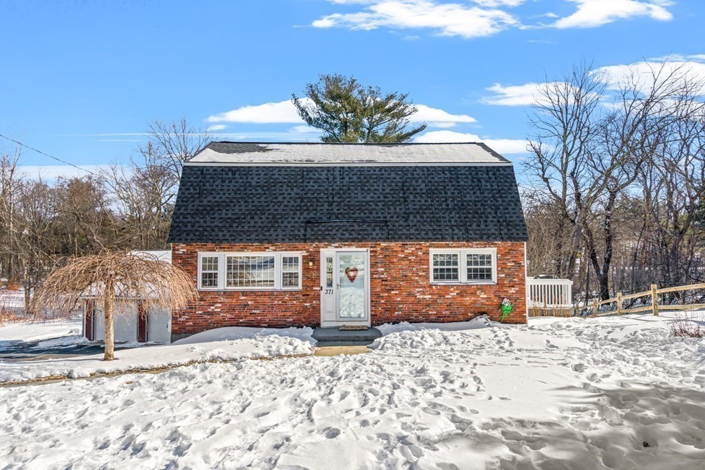 371 Trull Road Tewksbury, MA 01876 - Photo 3 of 41 Gallery Image 3