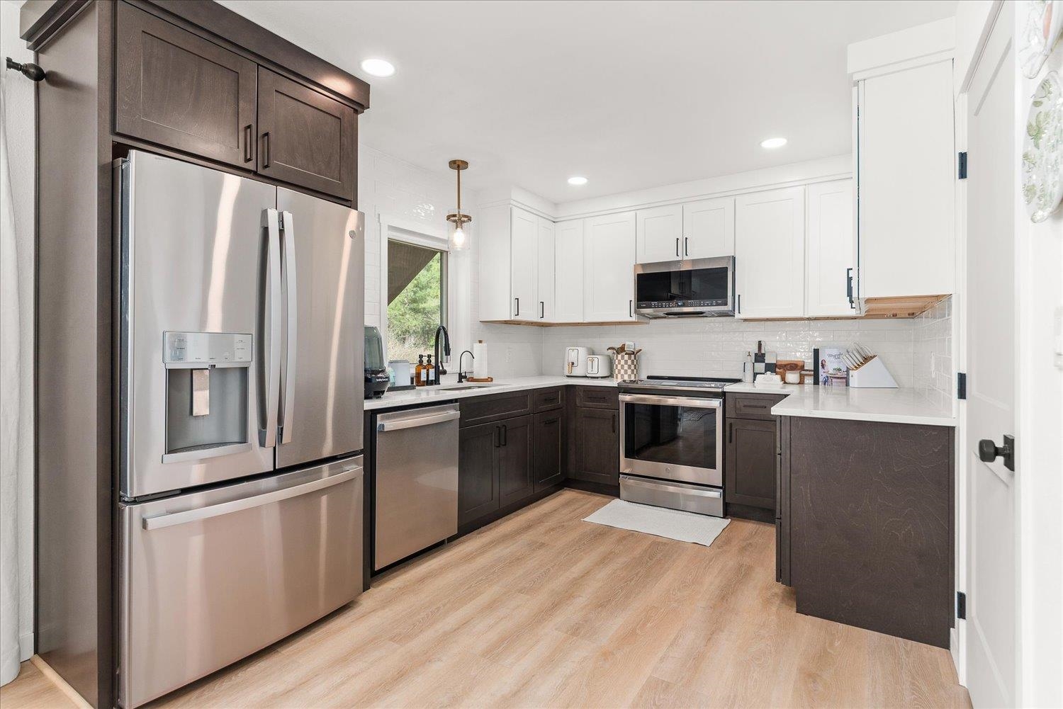 19014 North Halliday Road Mead, WA 99021 - Photo 11 of 49