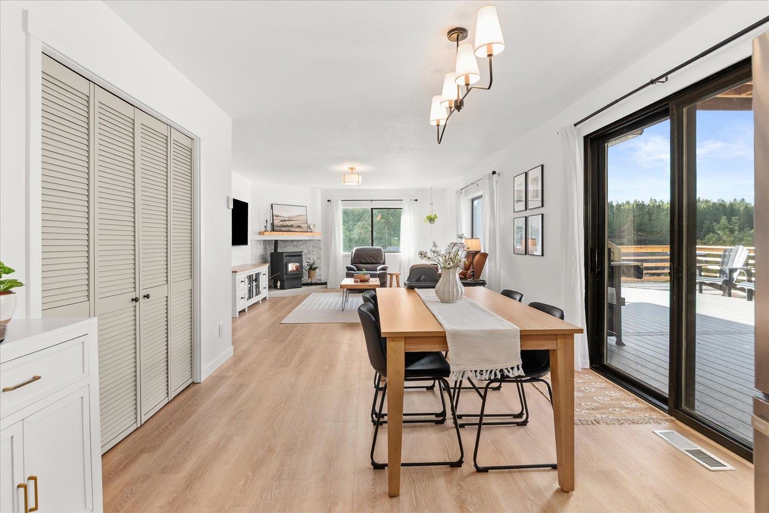 19014 North Halliday Road Mead, WA 99021 - Photo 14 of 49