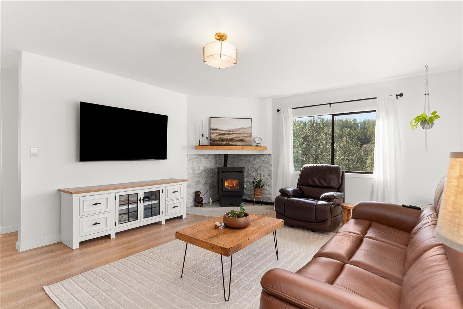 19014 North Halliday Road Mead, WA 99021 - Photo 6 of 49