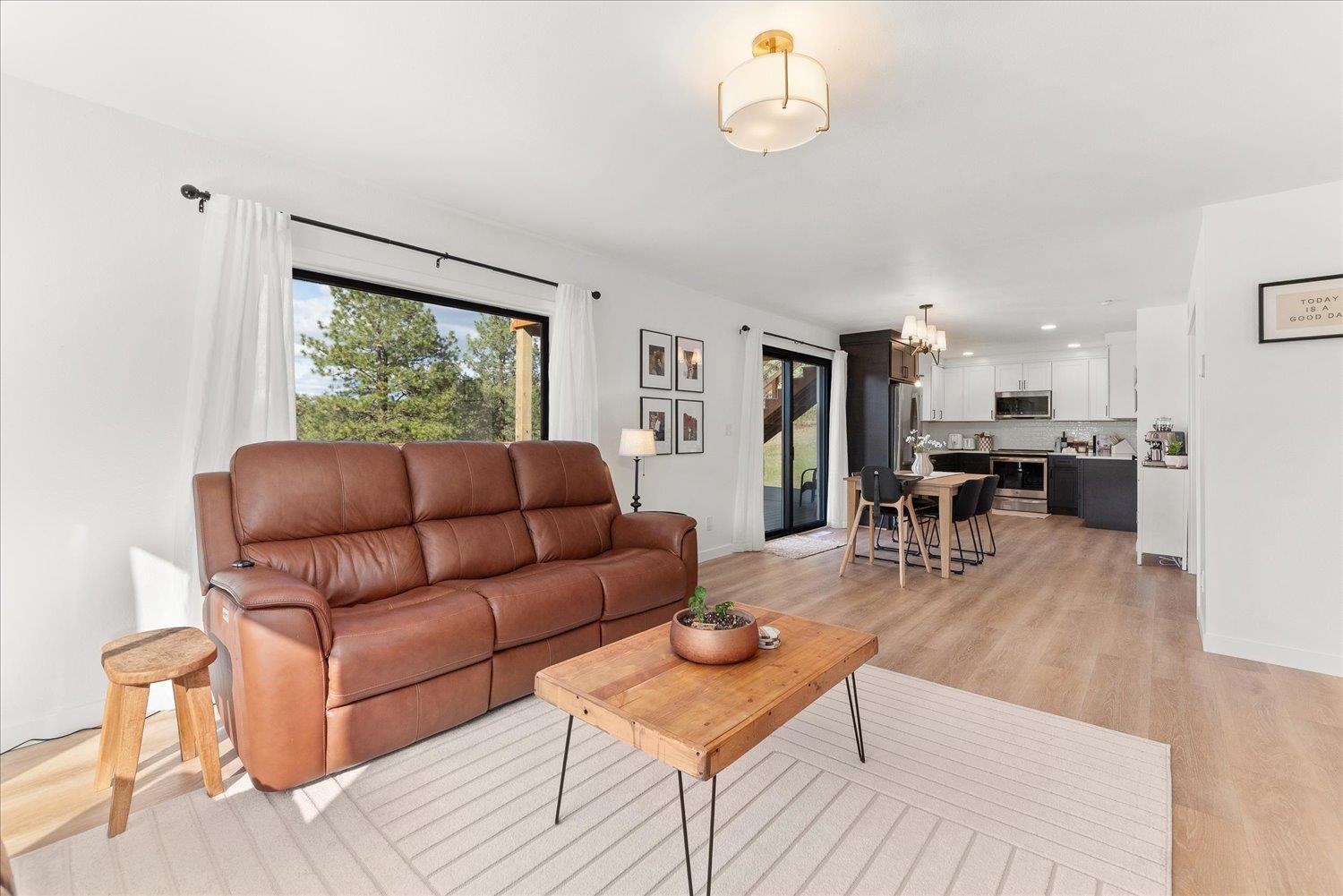 19014 North Halliday Road Mead, WA 99021 - Photo 8 of 49