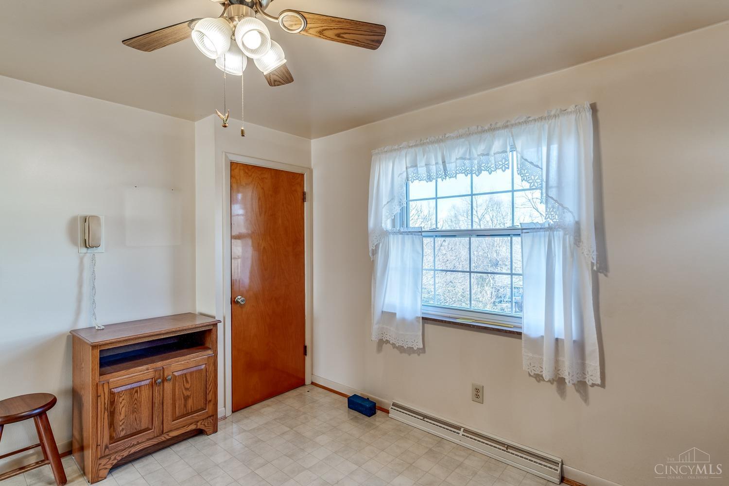 6104 Springdale Road Cincinnati, OH 45247 - Photo 13 of 33 Gallery Image 13