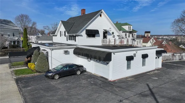 $600,000 | 185 Spring Street, Woonsocket, RI 02895