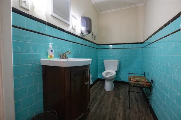 $600,000 | 185 Spring Street, Woonsocket, RI 02895